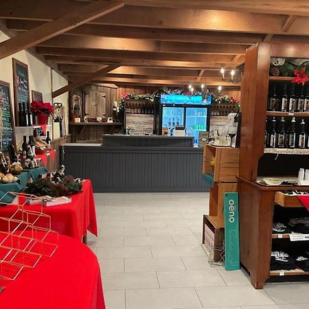 Watson Estate Bnb & Deer Creek Winery Uniontown Esterno foto
