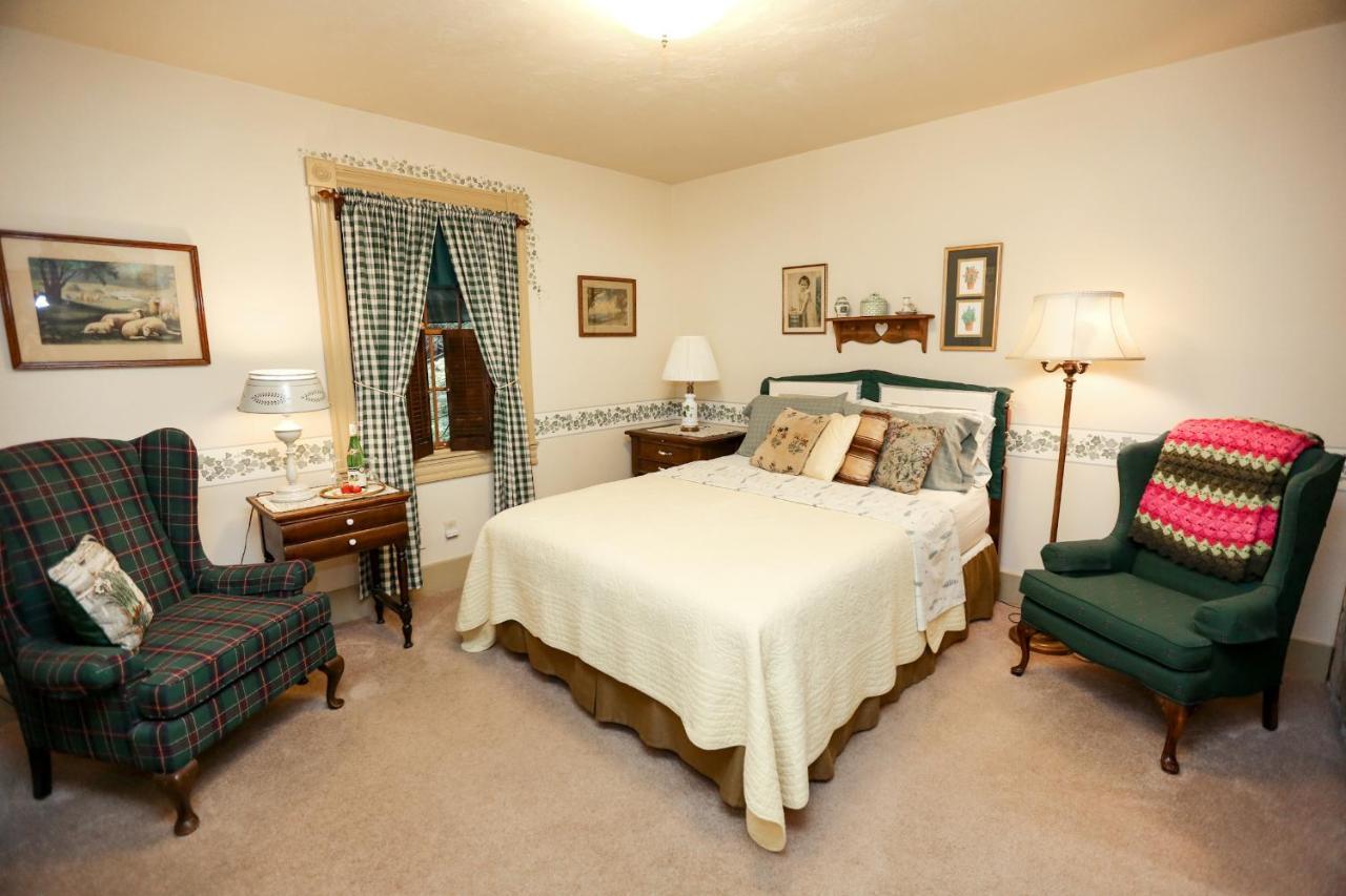Watson Estate Bnb & Deer Creek Winery Uniontown Esterno foto