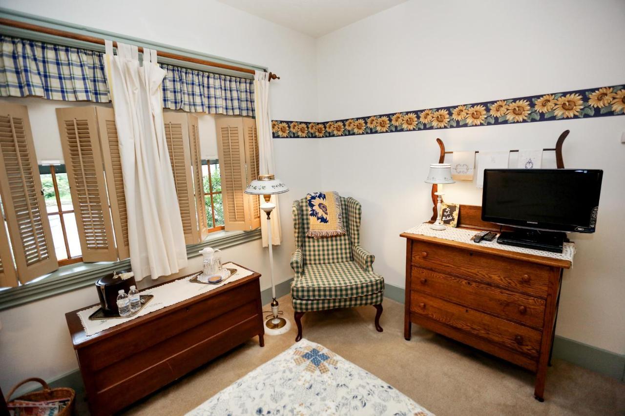 Watson Estate Bnb & Deer Creek Winery Uniontown Esterno foto