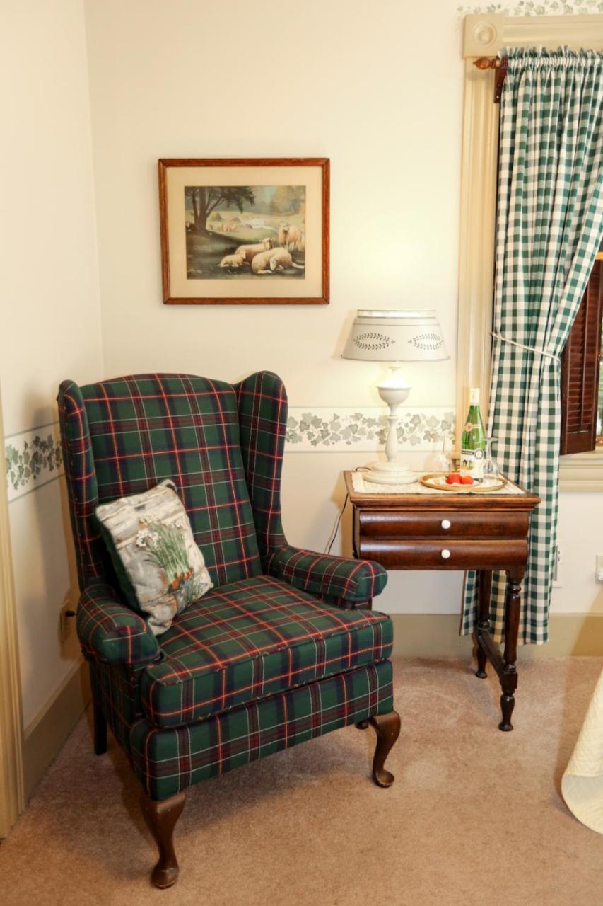 Watson Estate Bnb & Deer Creek Winery Uniontown Esterno foto