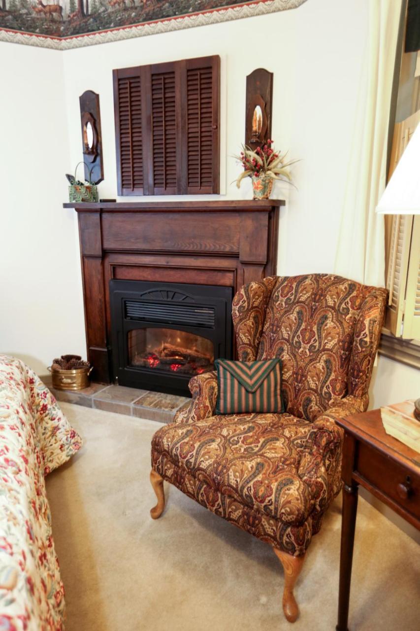 Watson Estate Bnb & Deer Creek Winery Uniontown Esterno foto