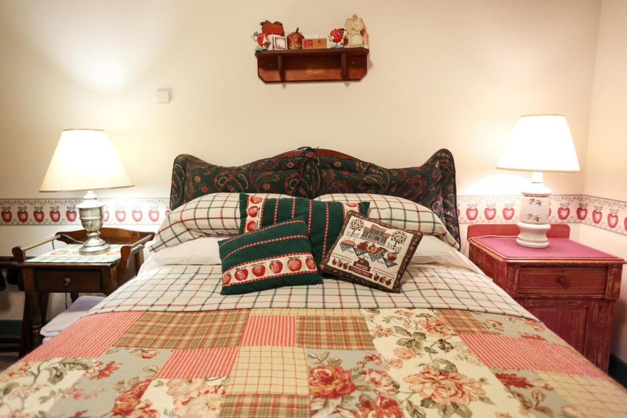 Watson Estate Bnb & Deer Creek Winery Uniontown Esterno foto