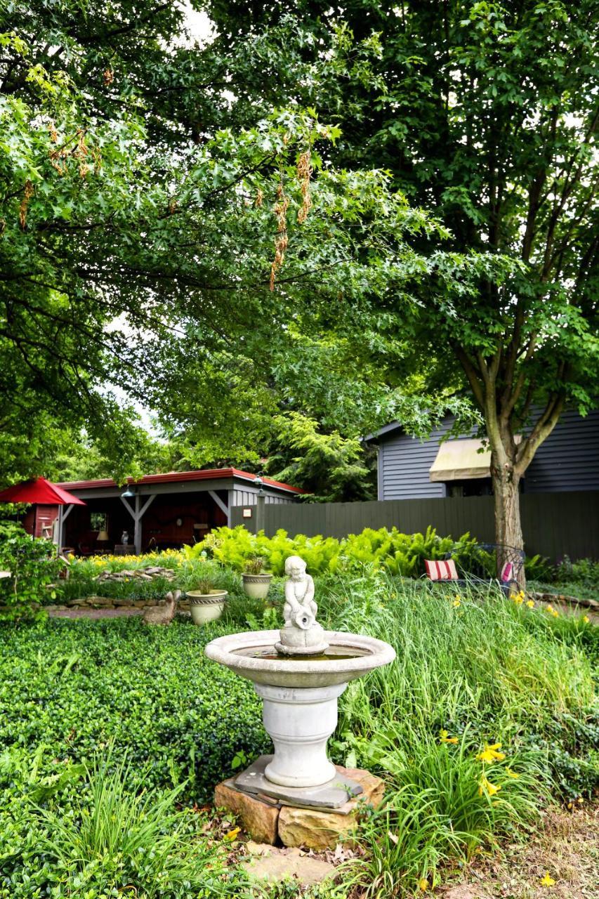 Watson Estate Bnb & Deer Creek Winery Uniontown Esterno foto