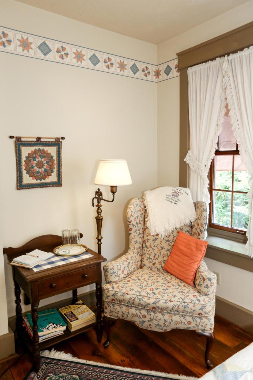Watson Estate Bnb & Deer Creek Winery Uniontown Esterno foto