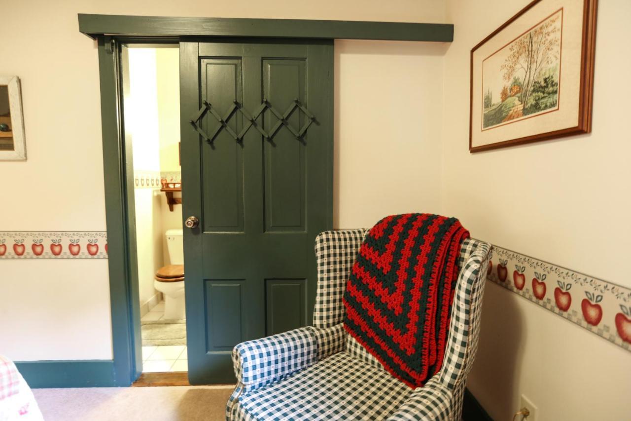 Watson Estate Bnb & Deer Creek Winery Uniontown Esterno foto