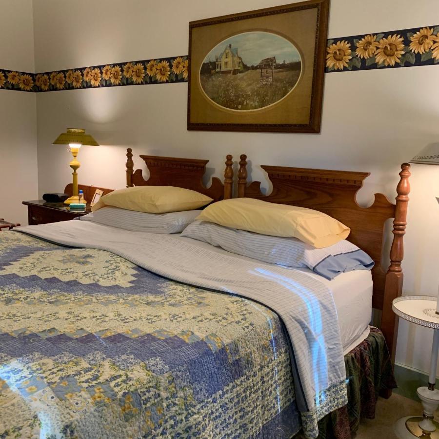 Watson Estate Bnb & Deer Creek Winery Uniontown Esterno foto